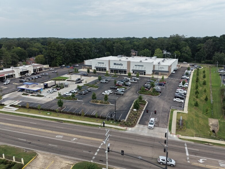 118 Highway 12 W, Starkville, MS for sale - Building Photo - Image 1 of 14
