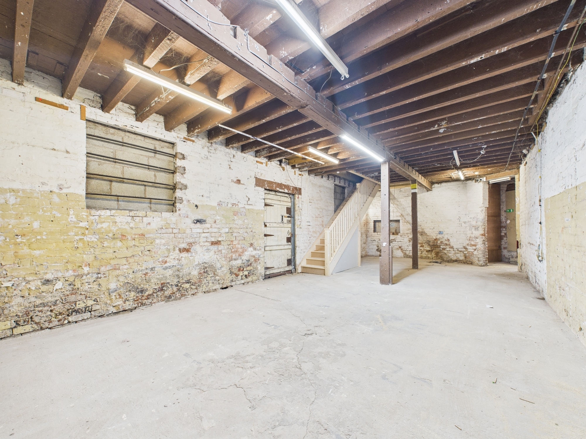 Orrell St, Wigan for lease Interior Photo- Image 1 of 10