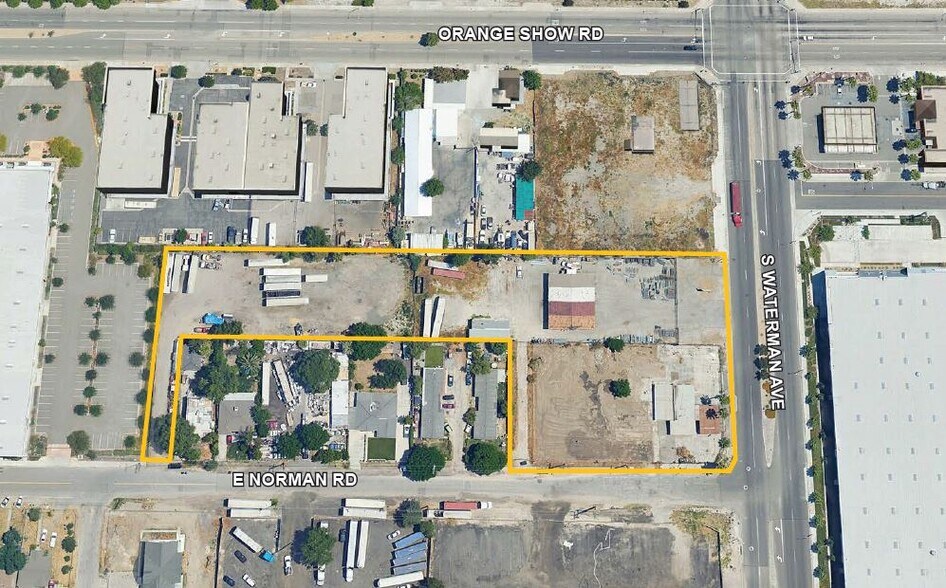 9501-9503 & 1105 S. Waterman Ave portefeuille de 2 propriétés à vendre sur LoopNet.ca - Photo du bâtiment - Image 1 de 4