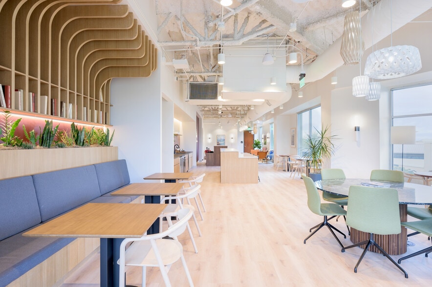 15051 N Kierland Blvd, Scottsdale, AZ for lease - Interior Photo - Image 3 of 9