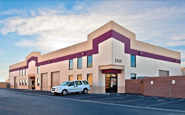 Plus de détails pour 2926 Brooks Park Dr, North Las Vegas, NV - Industriel à louer