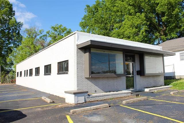 2390 Lamar Ave, Memphis, TN for lease - Building Photo - Image 2 of 18
