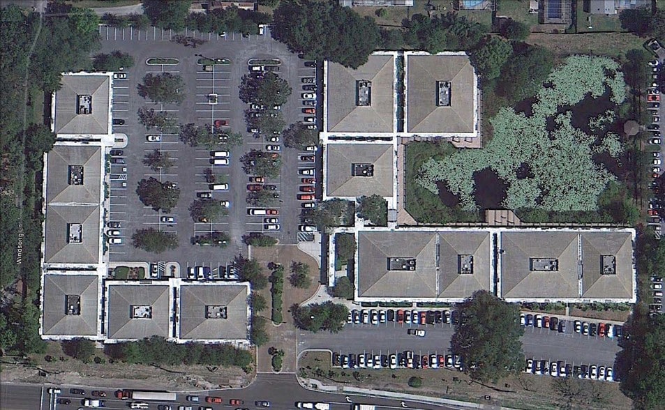 2901 W Busch Blvd, Tampa, FL for lease - Aerial - Image 2 of 9