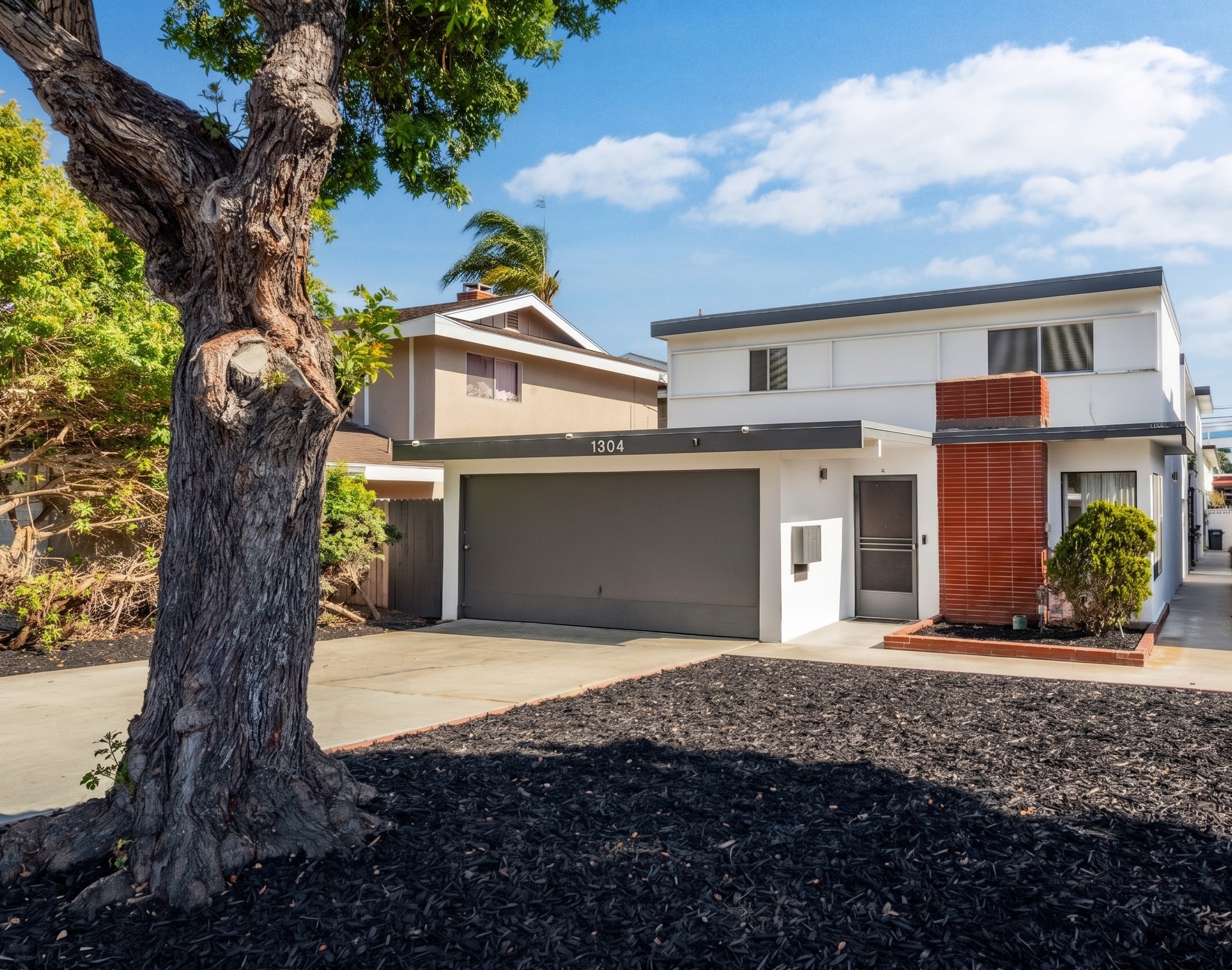 1304 Amethyst St, Redondo Beach, CA for sale Building Photo- Image 1 of 7