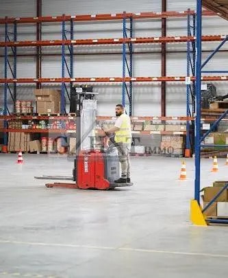 Industriel dans Saint-Thibault-des-Vignes à vendre - Photo intérieure - Image 2 de 3