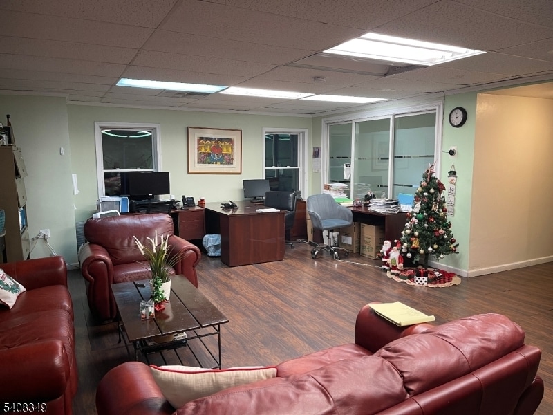 1203 Chestnut St, Elizabeth, NJ for lease Interior Photo- Image 1 of 4