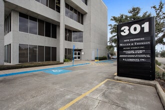 301 Kaliste Saloom Rd, Lafayette, LA for lease Interior Photo- Image 1 of 7