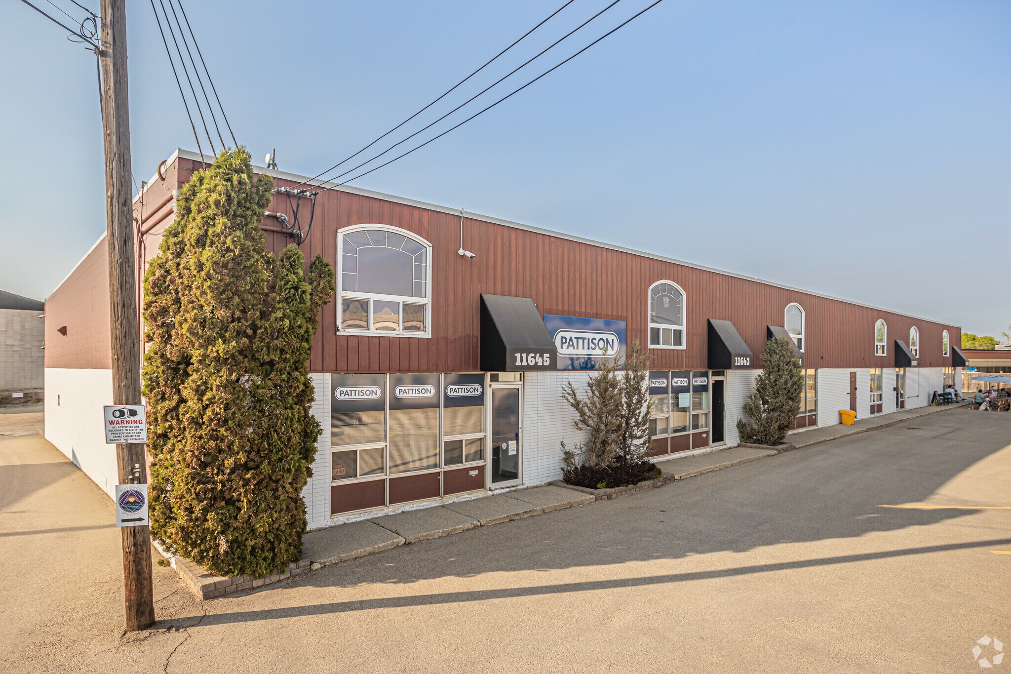 11635 145th St NW, Edmonton, AB à vendre Photo principale- Image 1 de 1