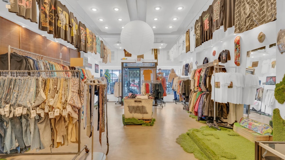 1605 Haight St, San Francisco, CA for lease - Interior Photo - Image 2 of 8