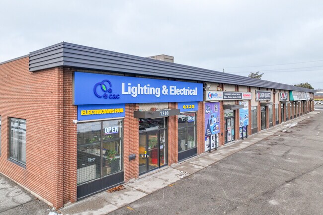 Plus de détails pour 7310 Woodbine Ave, Markham, ON - Industriel à louer