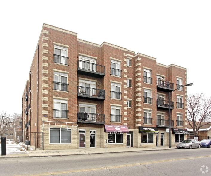 5321 N Lincoln Ave, Chicago, IL for lease - Primary Photo - Image 1 of 2