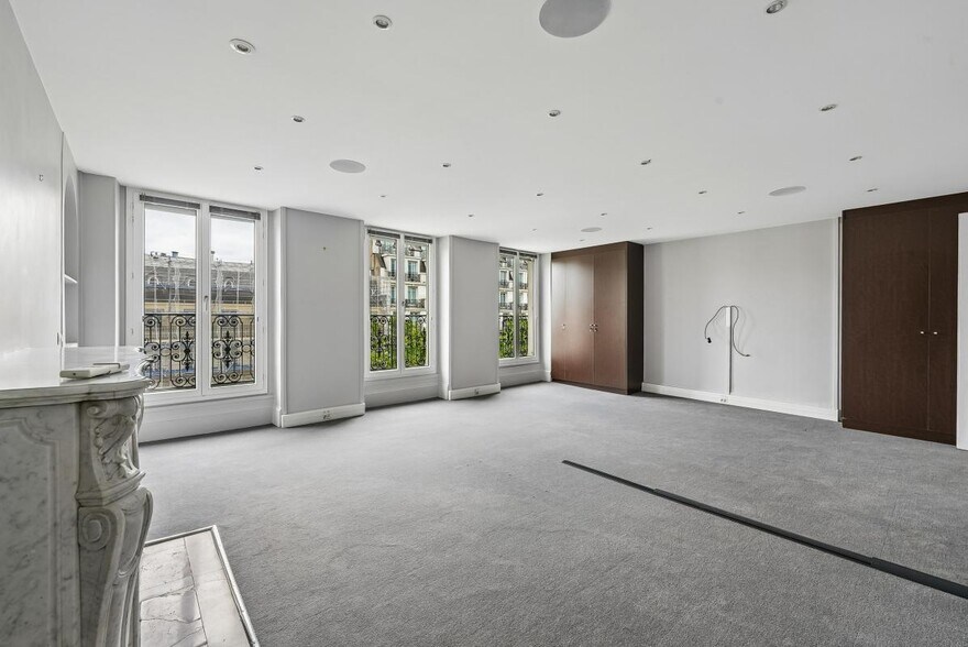 33 Boulevard Malesherbes, Paris for lease - Building Photo - Image 2 of 10