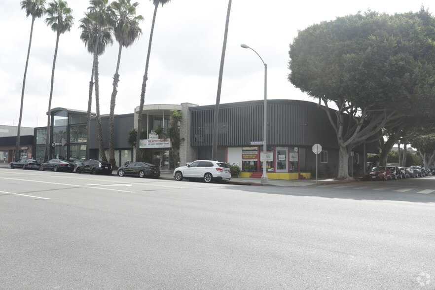 3200 Santa Monica Blvd, Santa Monica, CA for lease - Building Photo - Image 1 of 6