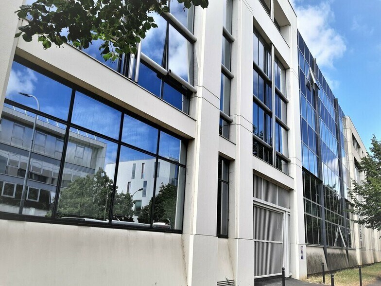 Allée Haussmann, Bordeaux for lease - Building Photo - Image 2 of 3