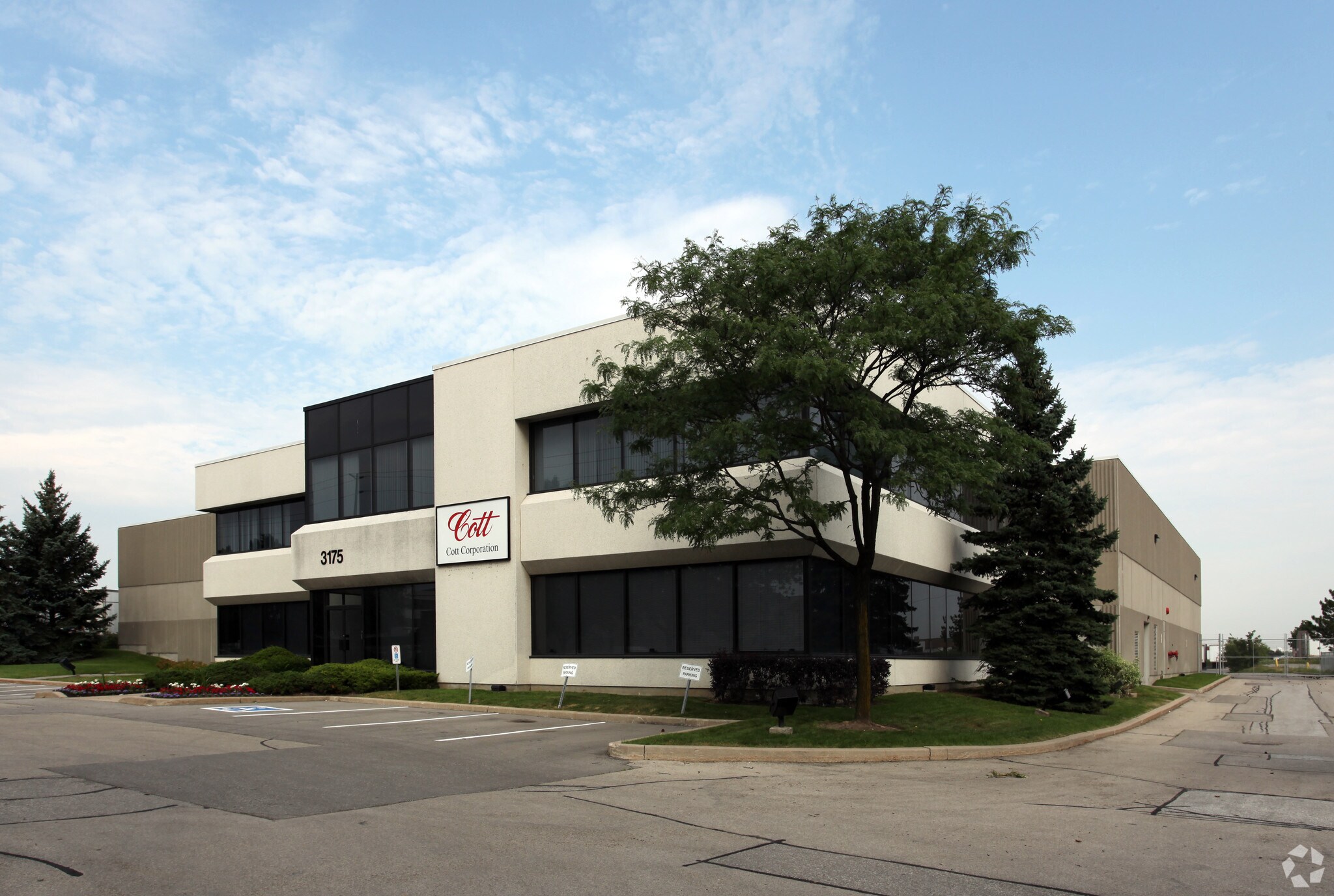 3175 Airway Dr, Mississauga, ON à vendre Photo principale- Image 1 de 1