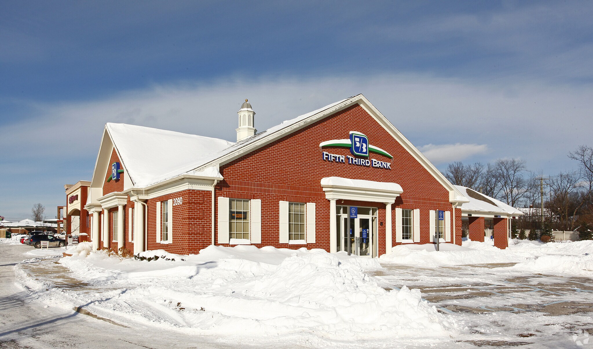 2090 W Stadium Blvd, Ann Arbor, MI for sale Primary Photo- Image 1 of 3