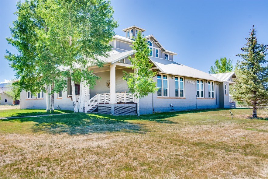21049 Uncompahgre Rd, Montrose, CO à louer - Photo du bâtiment - Image 1 de 33