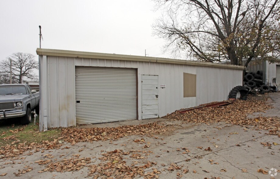6720 NW 10th St, Oklahoma City, OK for sale - Primary Photo - Image 1 of 2
