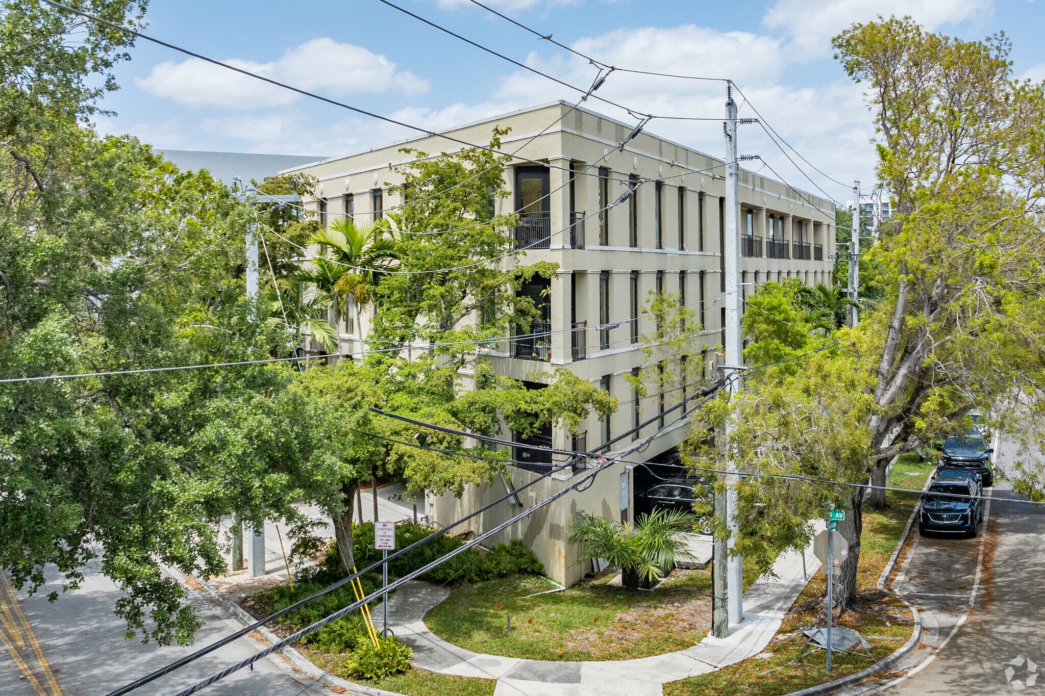 3006 Aviation Ave, Coconut Grove, FL for sale Primary Photo- Image 1 of 5