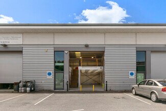 Plus de détails pour Benyon Rd, Silchester - Industriel à louer