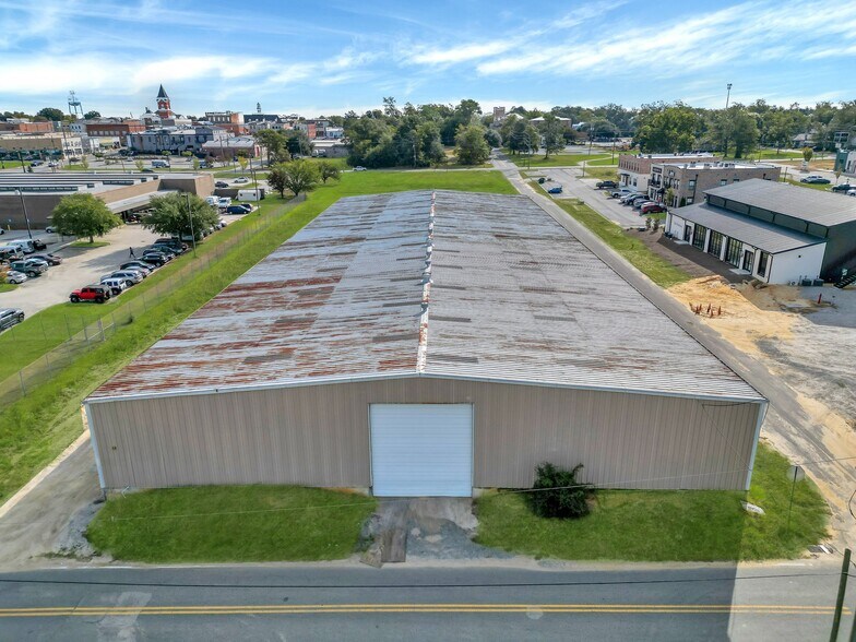 40 W Cherry St, Statesboro, GA à louer - Photo du bâtiment - Image 3 de 5