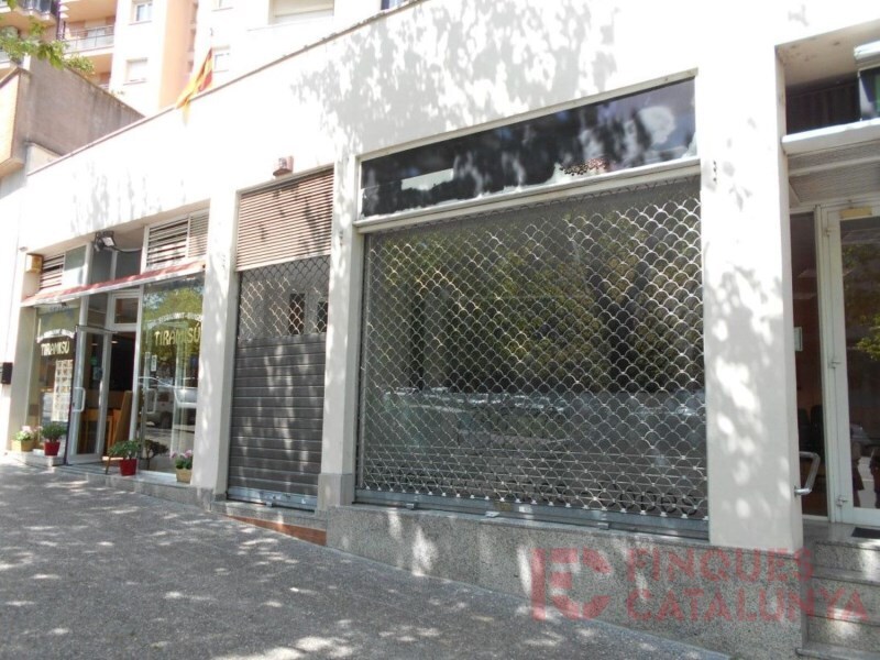 Immeuble residentiel dans Girona, Gerona à vendre Photo principale- Image 1 de 2