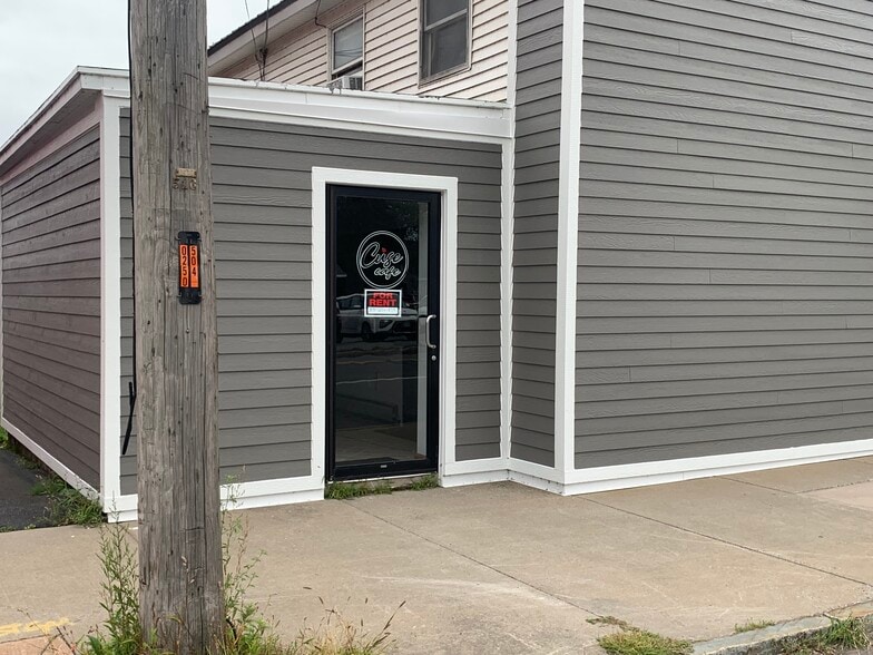 9670 Brewerton Rd, Brewerton, NY for lease - Primary Photo - Image 1 of 15