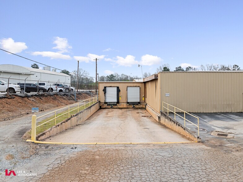 1330 Atlanta Hwy, Madison, GA à vendre - Photo du bâtiment - Image 3 de 30
