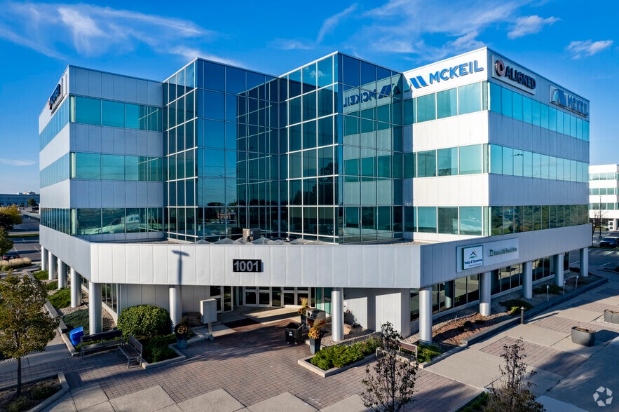 1001 Champlain Ave, Burlington, ON à louer - Photo du bâtiment - Image 1 de 16