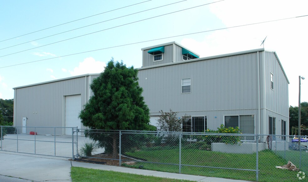 5114 W Commerce St, Tampa, FL à vendre - Photo du bâtiment - Image 3 de 41