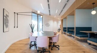 Plus de détails pour 3330 Harbor Blvd, Costa Mesa, CA - Coworking à louer