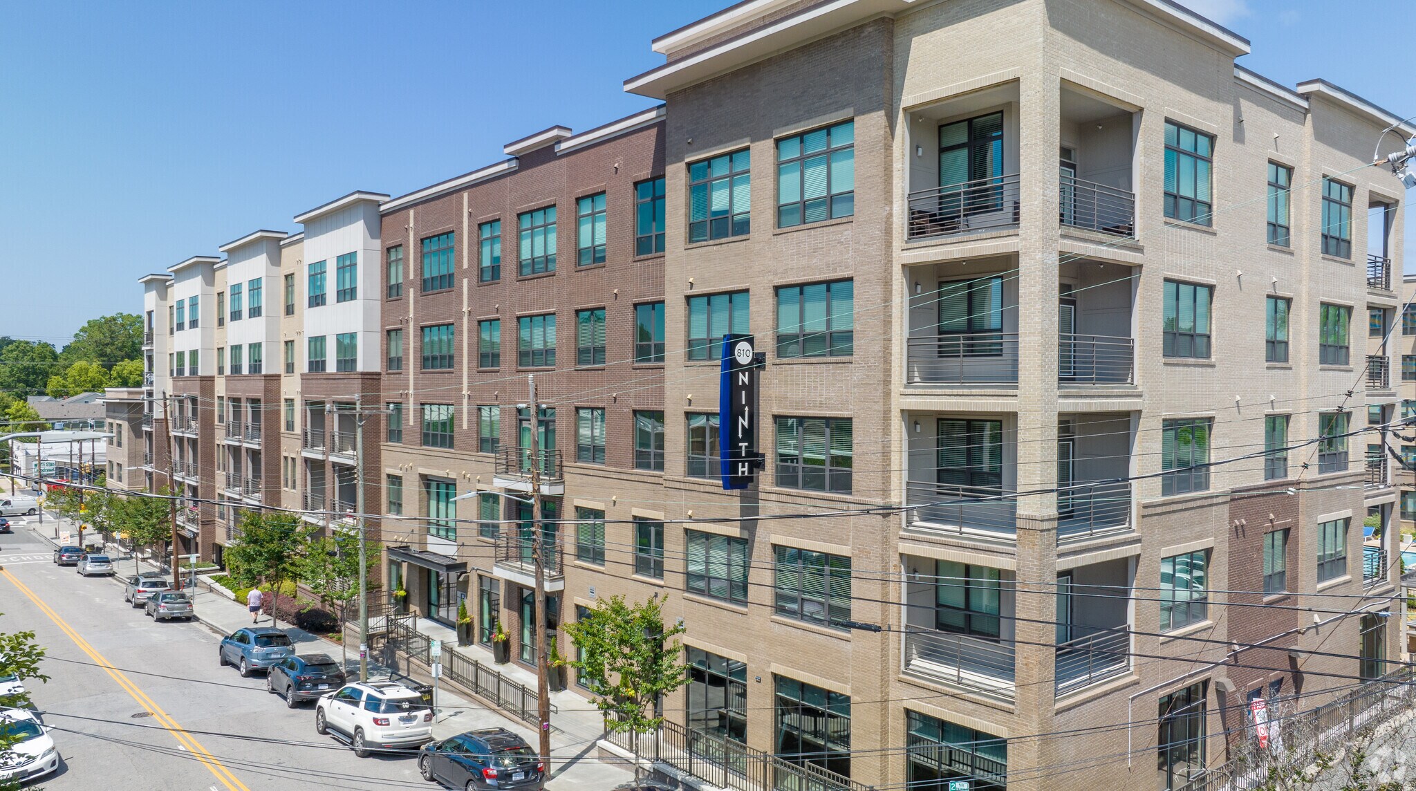 810 9th St, Durham, NC à louer Photo principale- Image 1 de 100