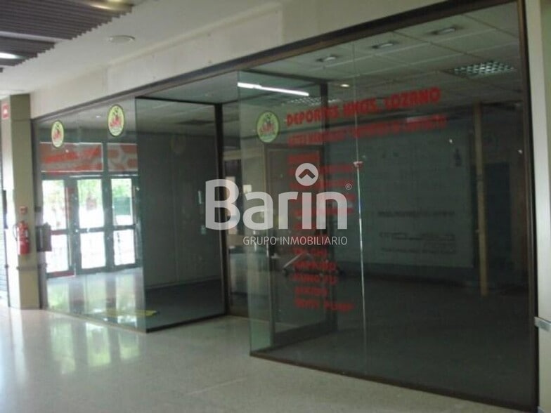 Retail in Córdoba for sale - Building Photo - Image 1 of 5