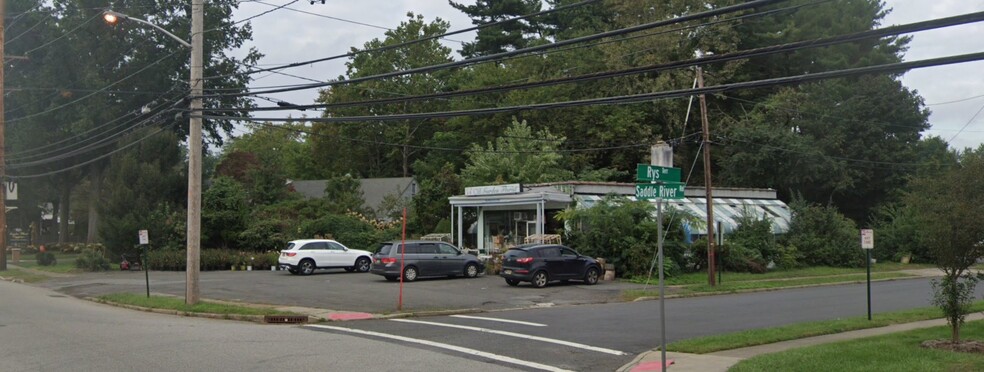 13-09 Saddle River Rd, Fair Lawn, NJ for sale - Building Photo - Image 2 of 8