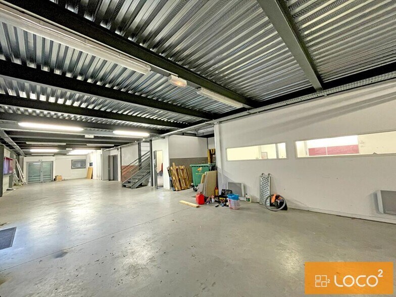 1289 Rue Des Pyrénées, Grenade for lease - Building Photo - Image 3 of 12