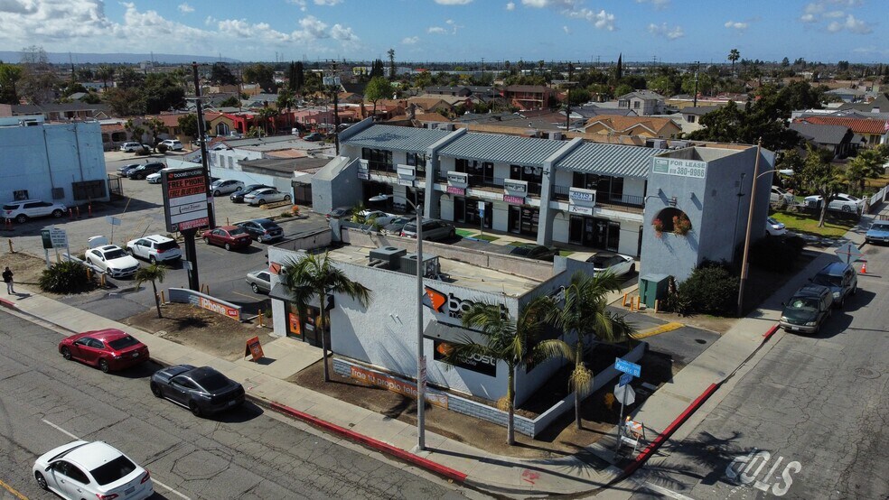 7629-7641 Pacific Blvd, Huntington Park, CA à louer - Photo du bâtiment - Image 3 de 9
