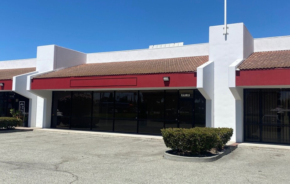 941 Berryessa Rd, San Jose, CA for lease - Building Photo - Image 1 of 3