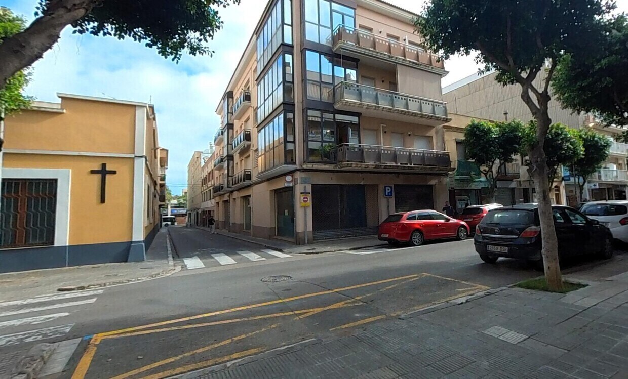 Multifamily in Vilanova i la Geltrú, Barcelona for sale Primary Photo- Image 1 of 10
