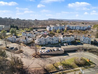 Plus de détails pour 390 Bee St, Meriden, CT - Multi-résidentiel à vendre