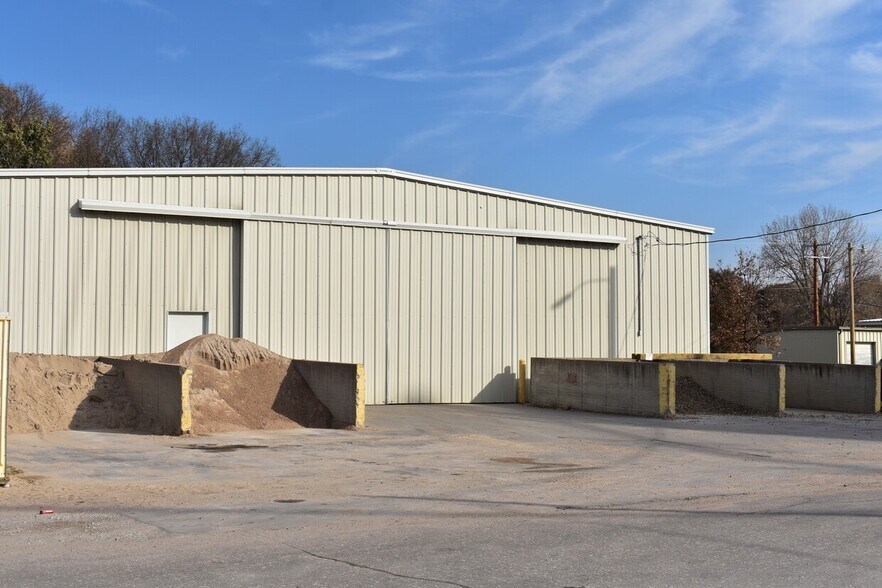 500 Main Rd, Valparaiso, NE for sale - Building Photo - Image 2 of 3