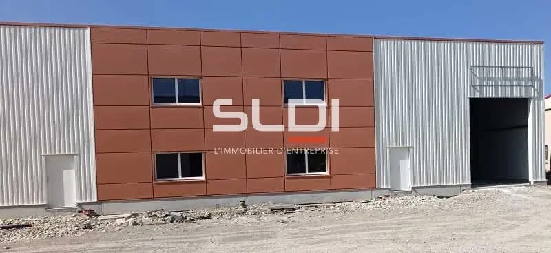 Flex in Chassieu for lease - Building Photo - Image 2 of 10