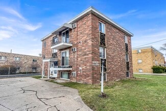 More details for 18809 Bella Dr, Cleveland, OH - Multifamily for Sale