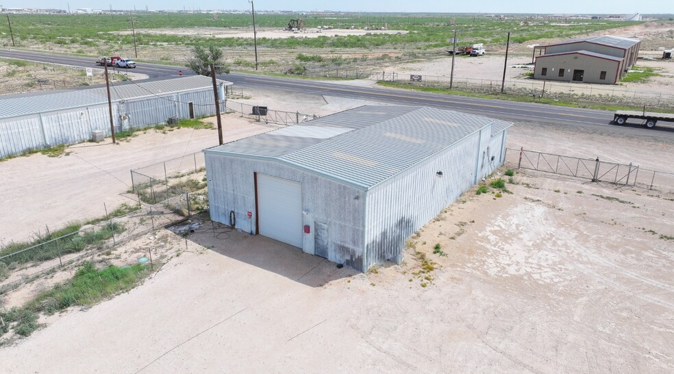 5508 S FM 1788, Midland, TX à louer - Photo du bâtiment - Image 2 de 32