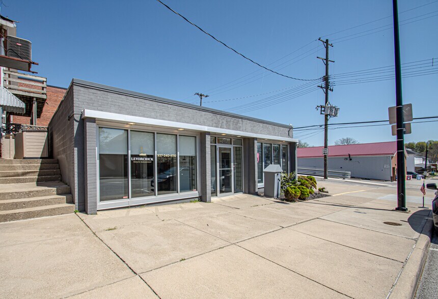 212 E Court St, Sidney, OH à vendre - Photo du bâtiment - Image 2 de 22