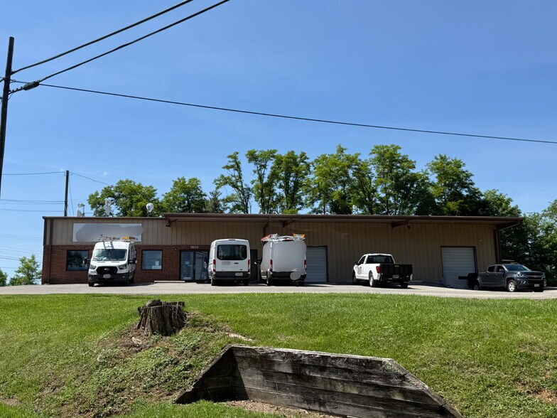 Industrial Zoned Property, Christiansburg, VA à vendre - Photo du bâtiment - Image 2 de 3