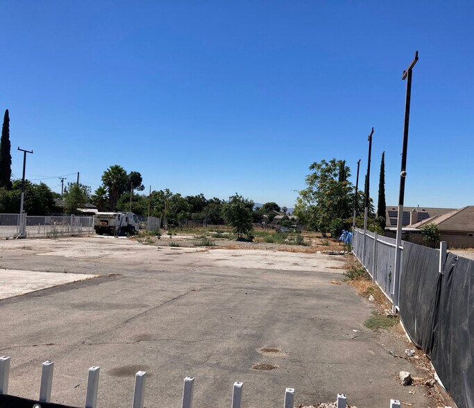 5053 Mission Blvd, Montclair, CA à louer - Photo du bâtiment - Image 3 de 4