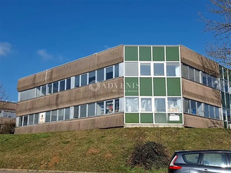 Office in Vandoeuvre-les-Nancy for lease Building Photo- Image 1 of 13