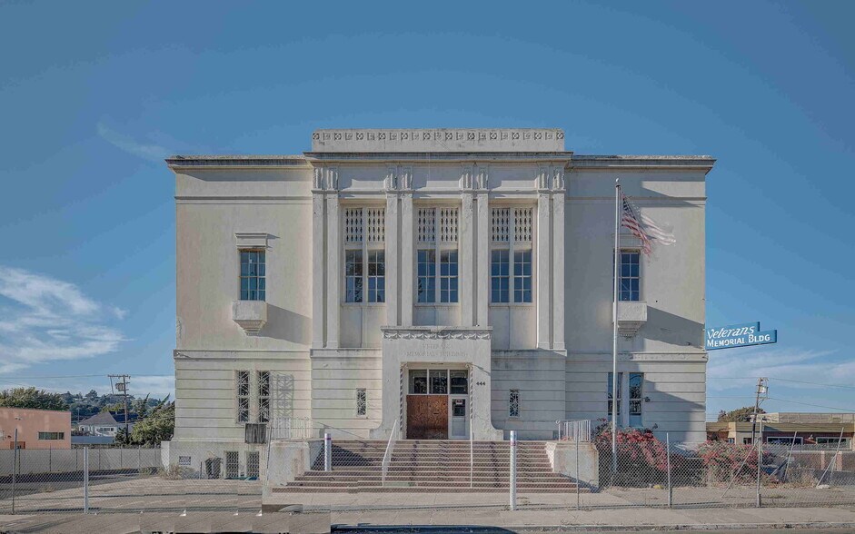 444 Alabama St, Vallejo, CA à vendre - Photo du bâtiment - Image 2 de 38