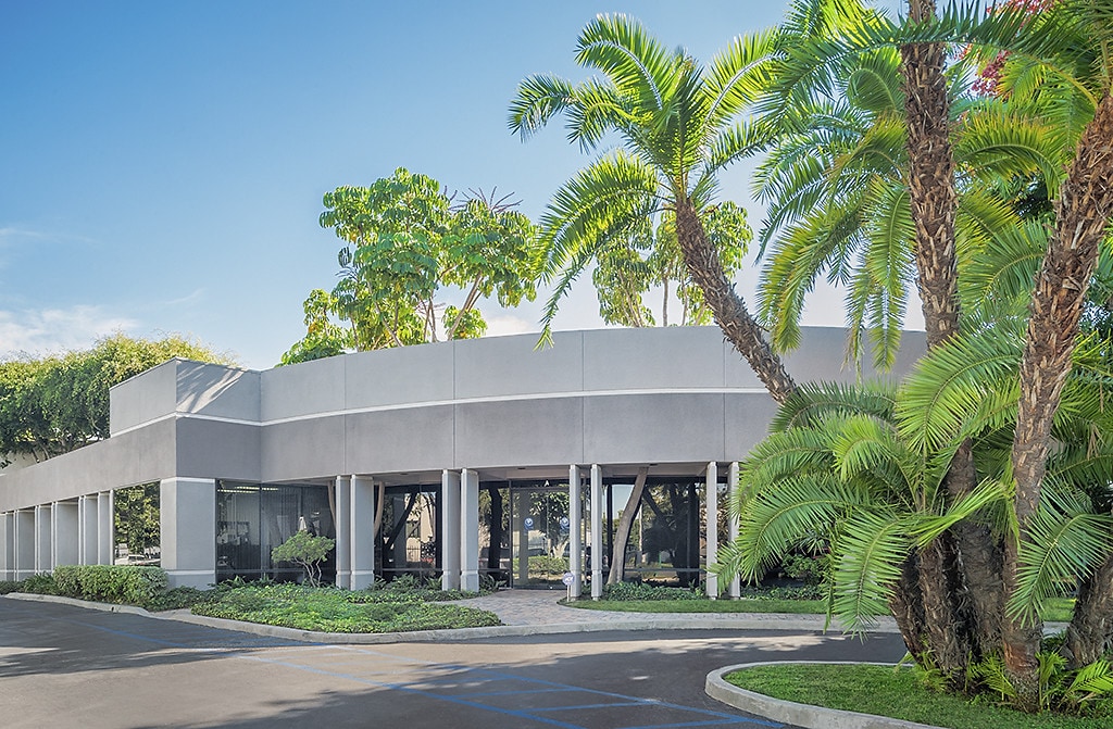 17252 Armstrong Ave, Irvine, CA for lease Primary Photo- Image 1 of 6