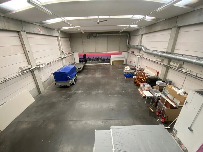 Flex dans Meyzieu à louer - Photo intérieure - Image 3 de 3